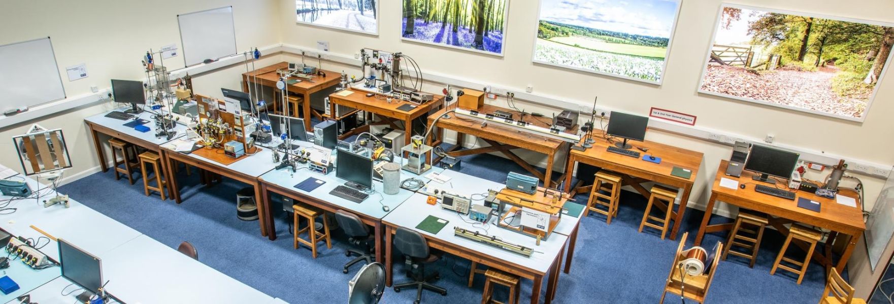 Laboratorium Fisika Praktikum Fisika Dasar